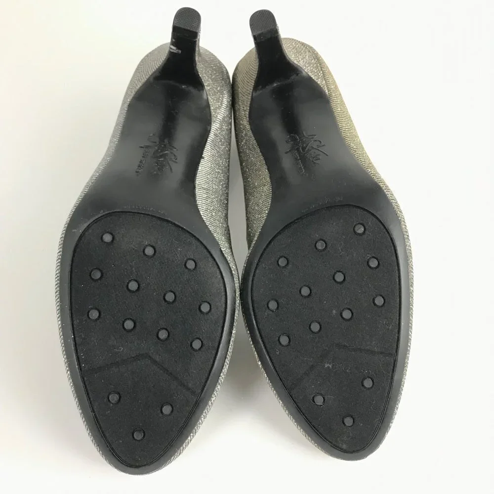 LifeStride Soft System Lively Glitter Pump Size 10M